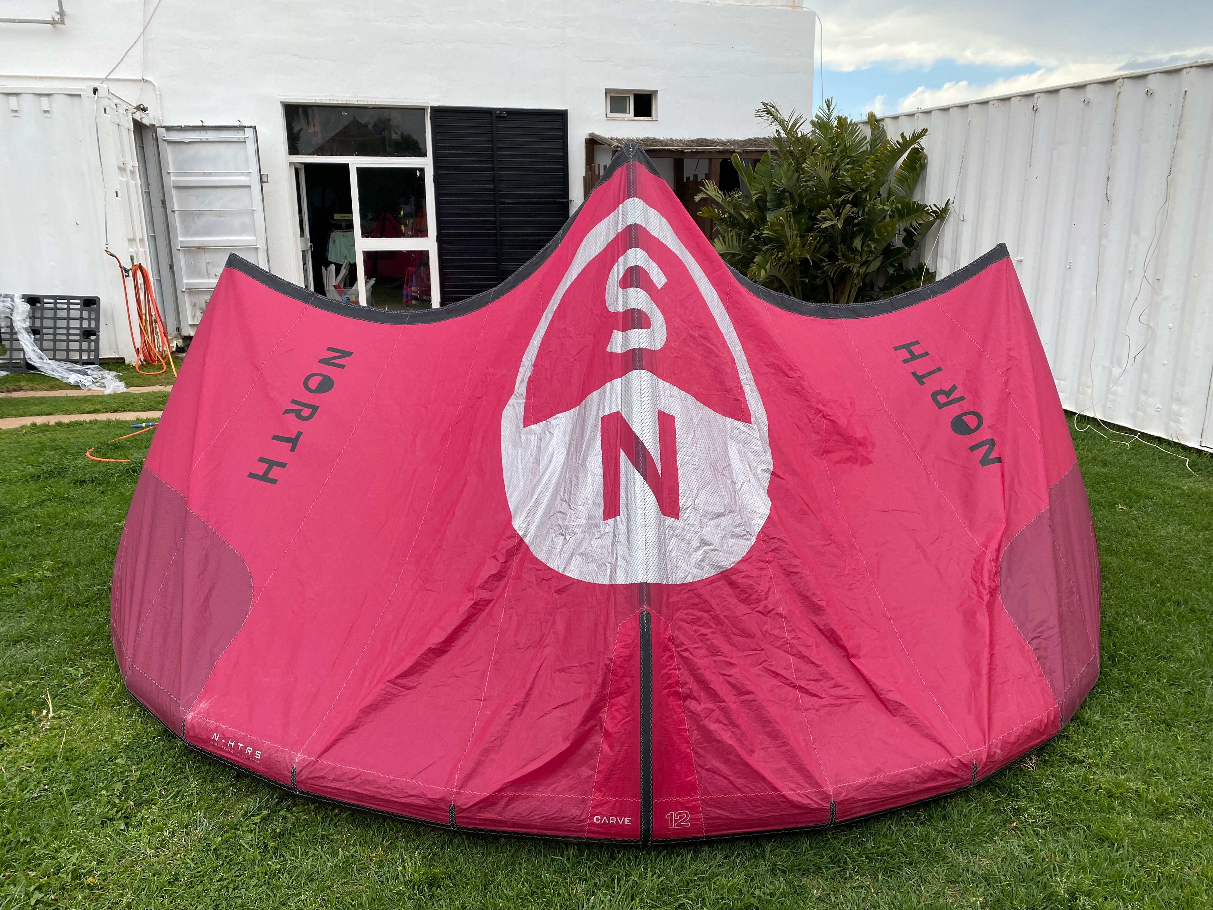 NORTH CARVE 12m 2024