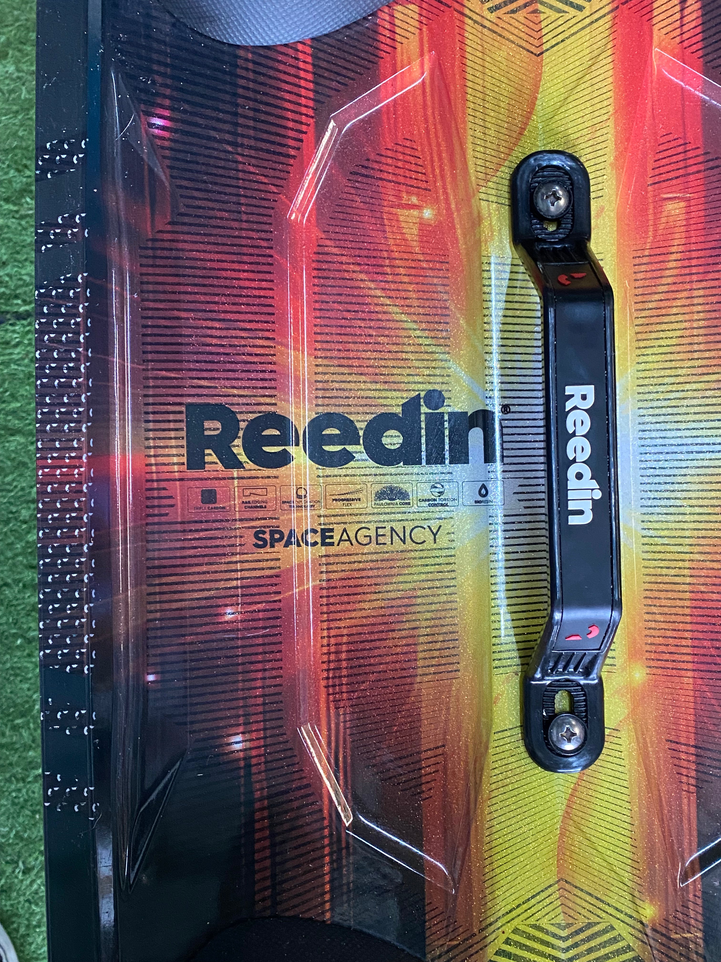 REEDIN twintip board SPACEAGENCY Segunda Mano