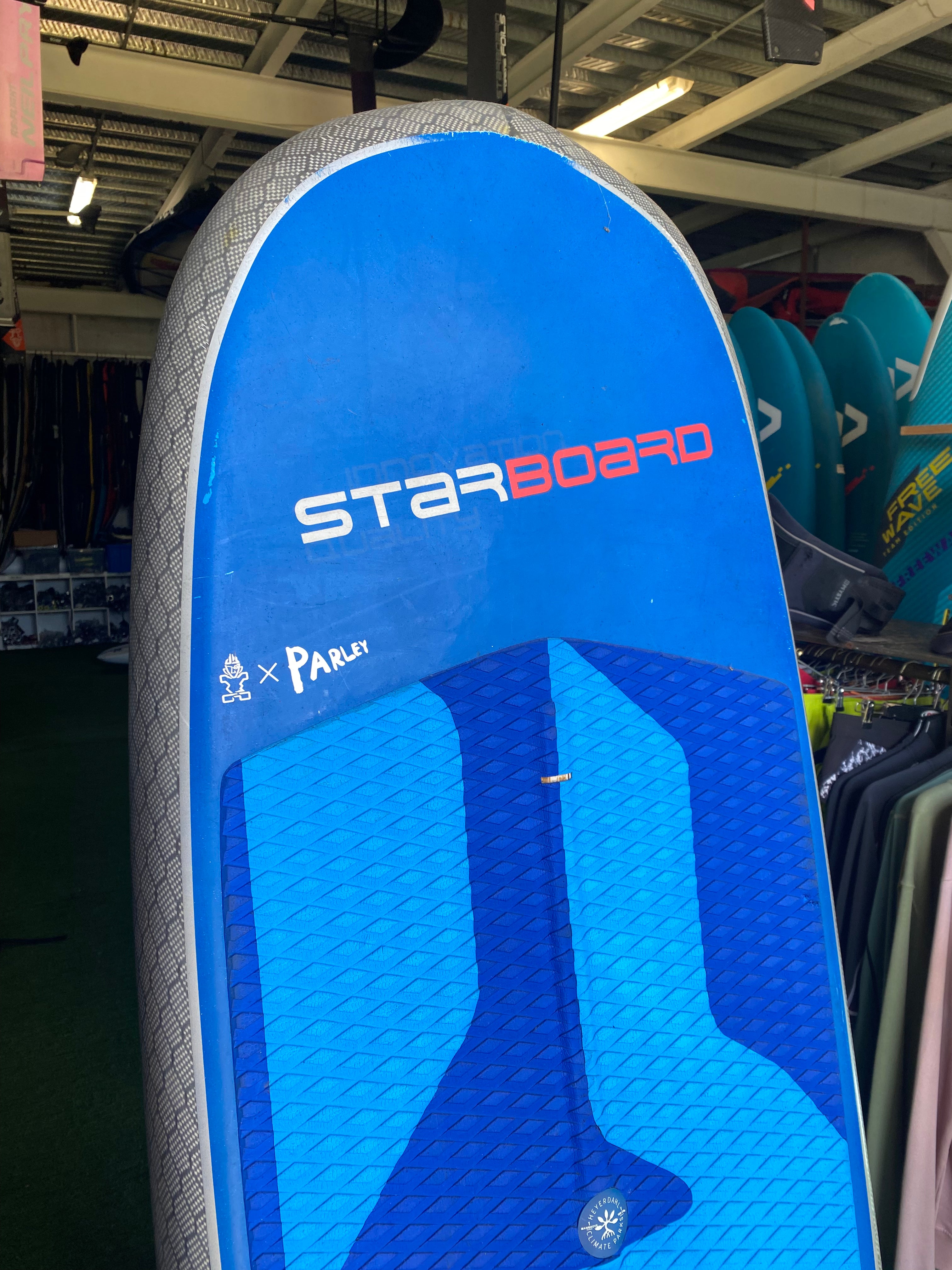 STAROARD tabla HYPERFOIL 92lt Segunda Mano