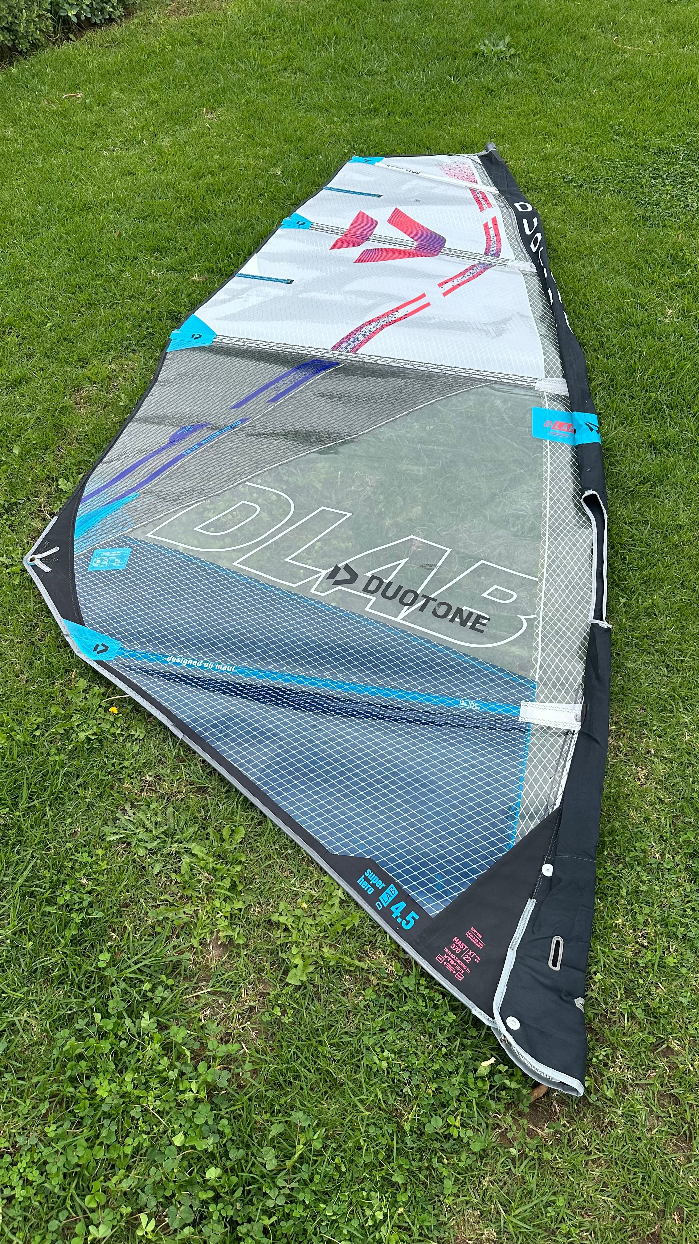 DUOTONE Super Hero D/LAB 4.5 Segunda Mano