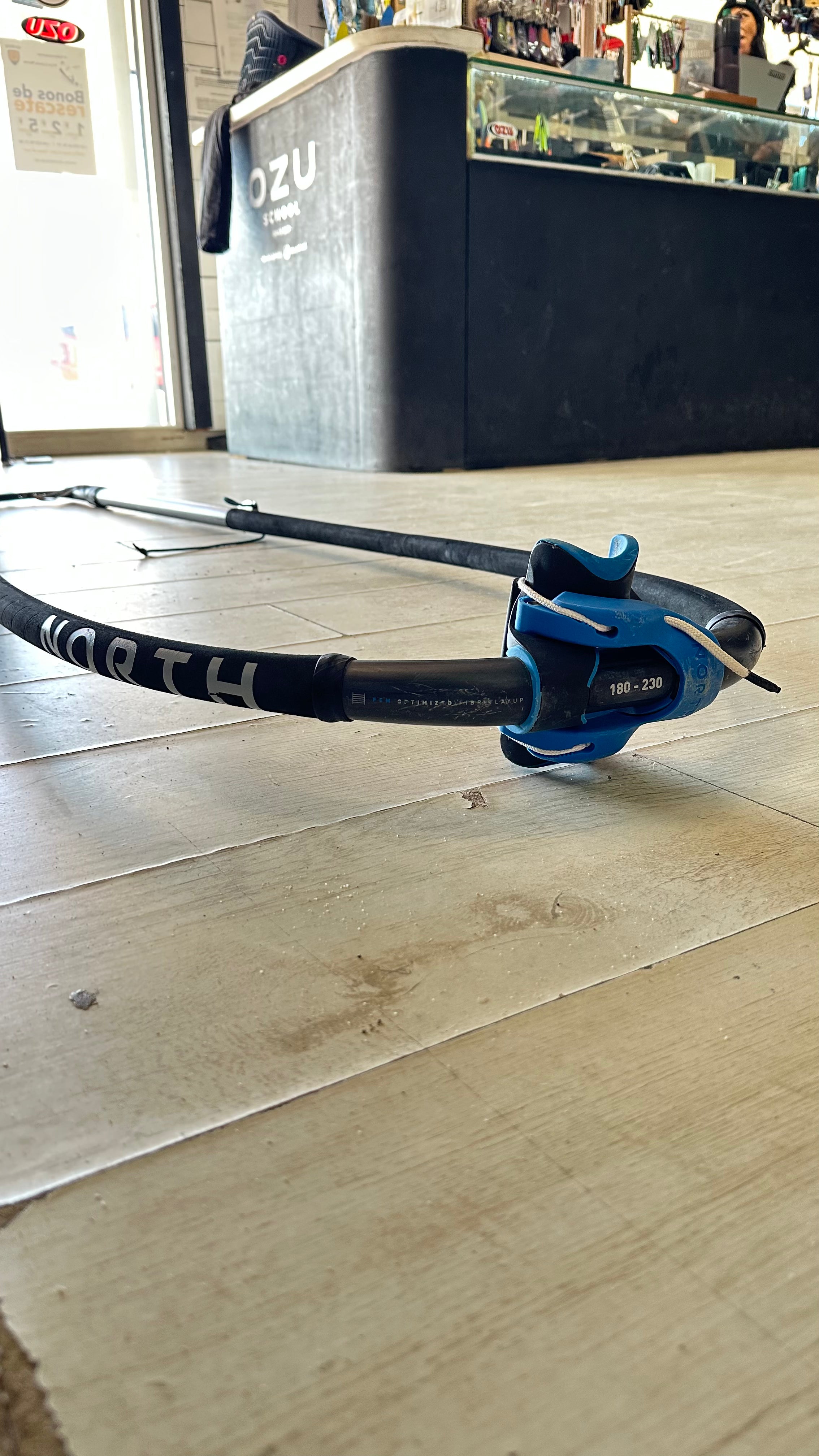 NORTH Botavara ULTIMATE CARBON WS 180-230 Segunda mano