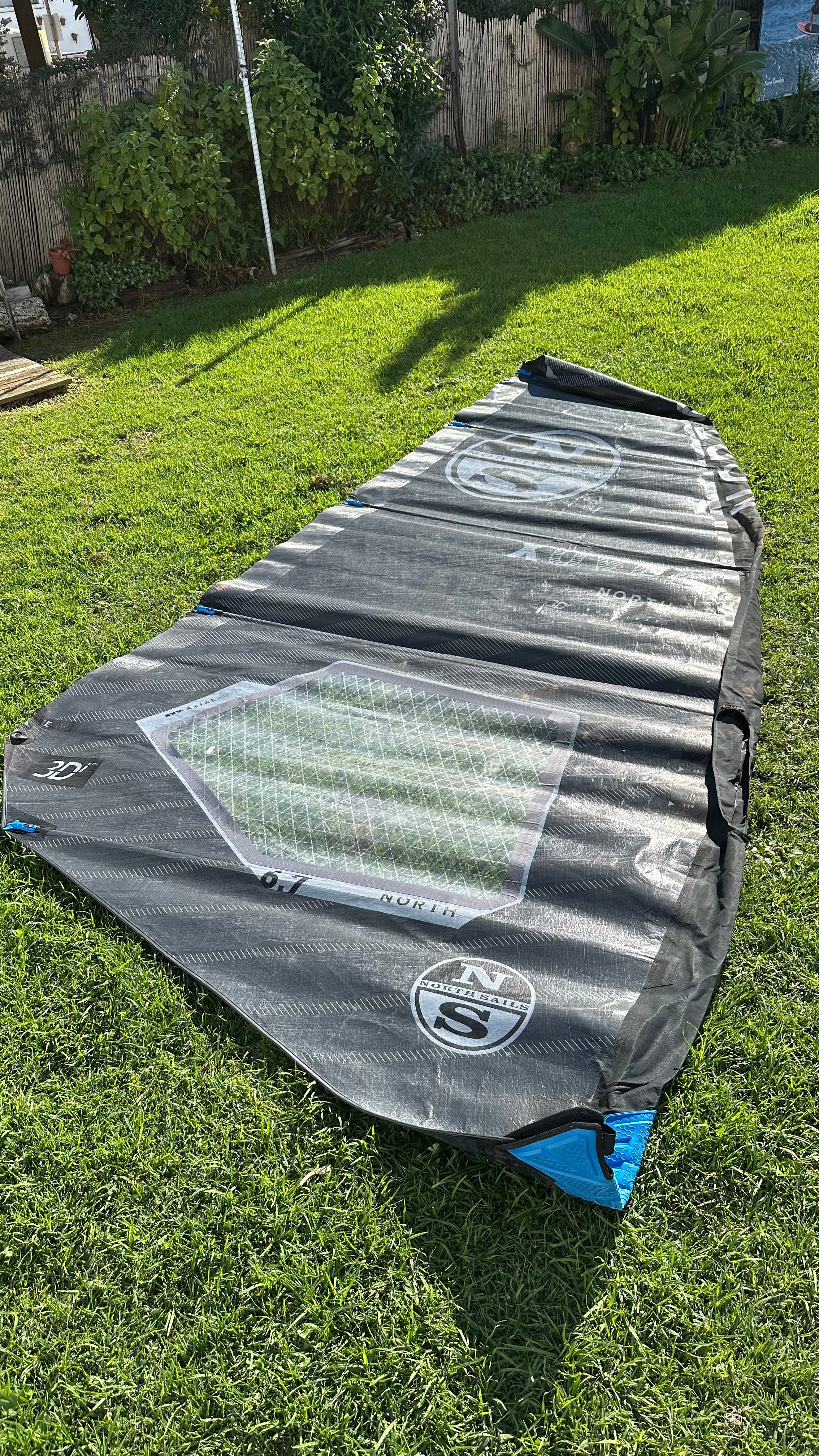 NORTH X-over 6.7 Segunda Mano