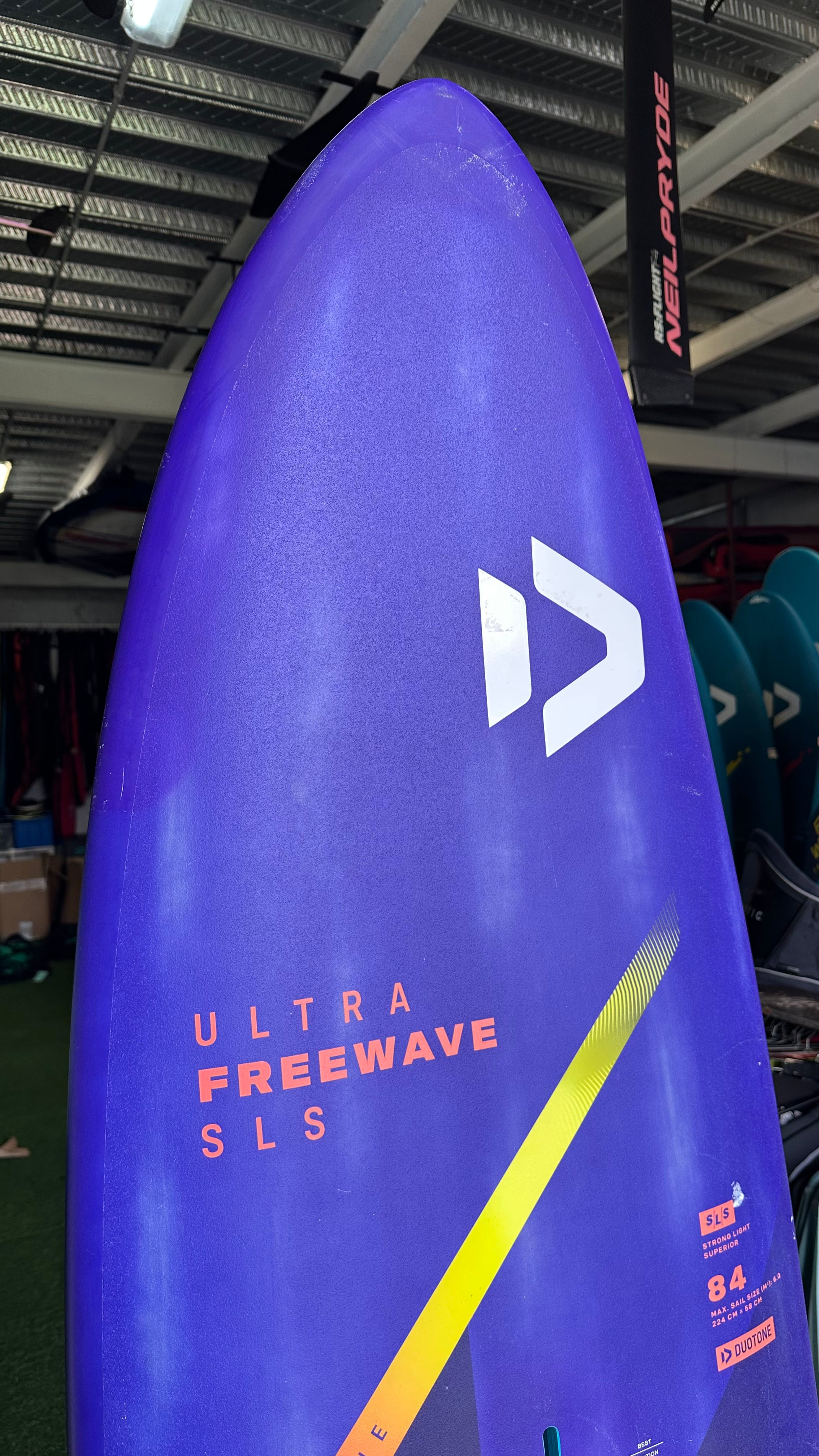 DUOTONE Ultra Freewave sls 84L Segunda Mano