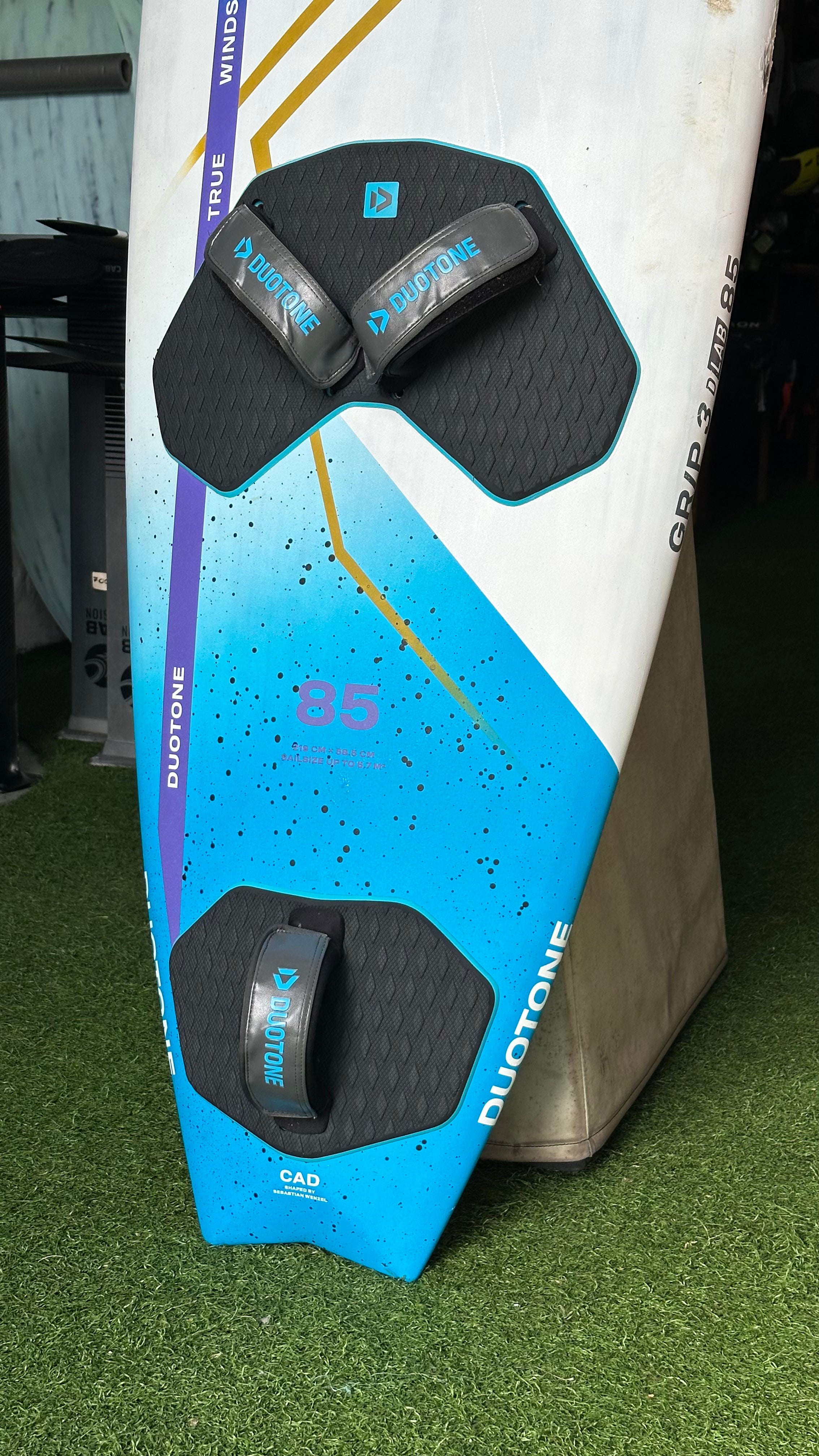 DUOTONE tabla GRIP 3 D/LAB 85l Segunda Mano