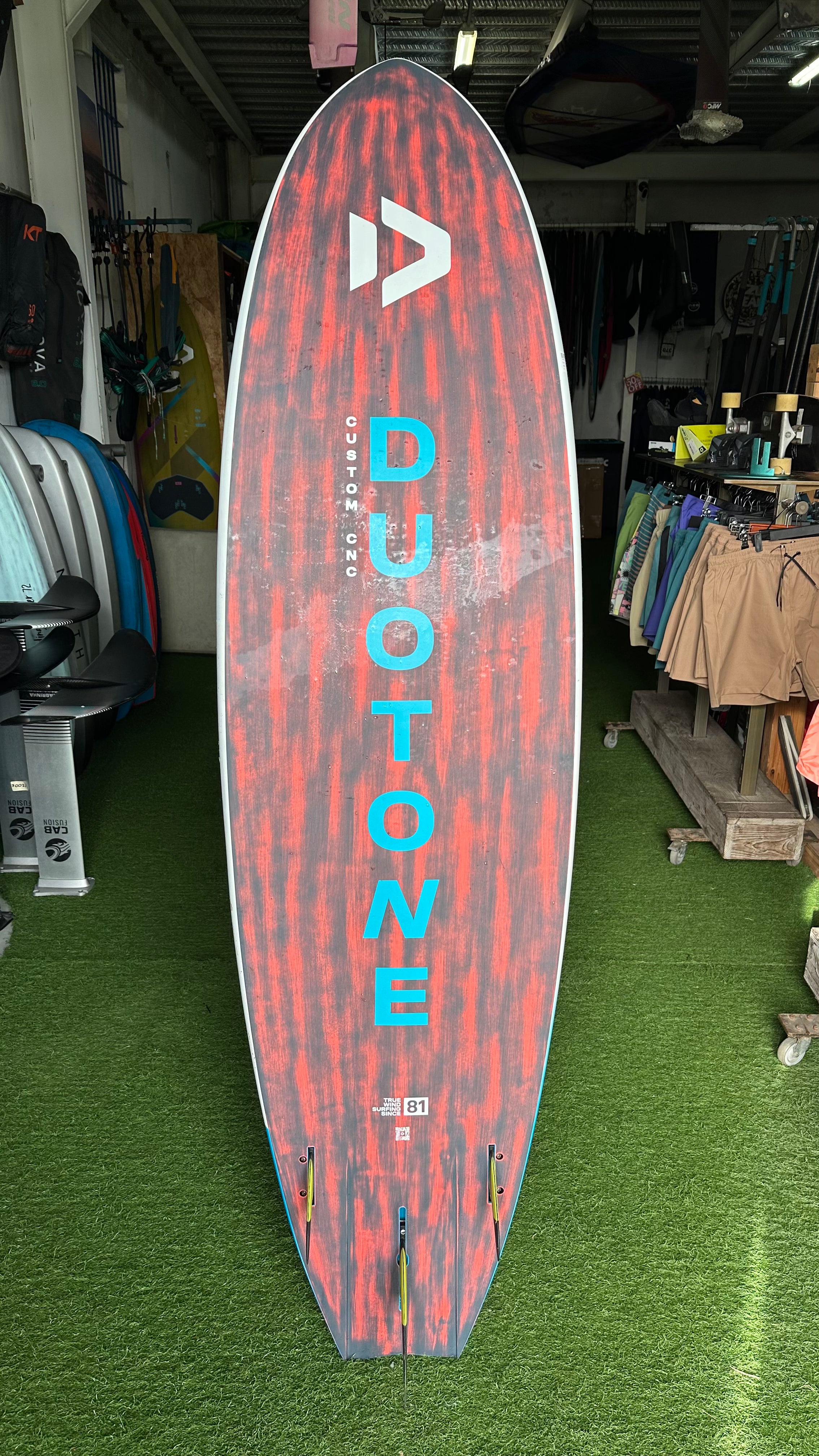 DUOTONE tabla GRIP 3 D/LAB 85l Segunda Mano