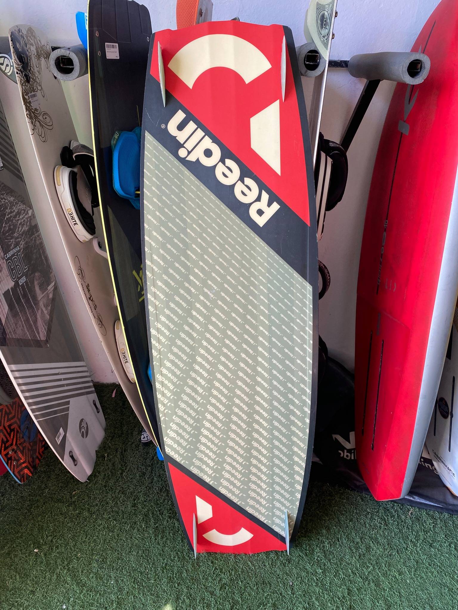 Tabla Reedin Kev Pro carbon 133x41 Segunda Mano