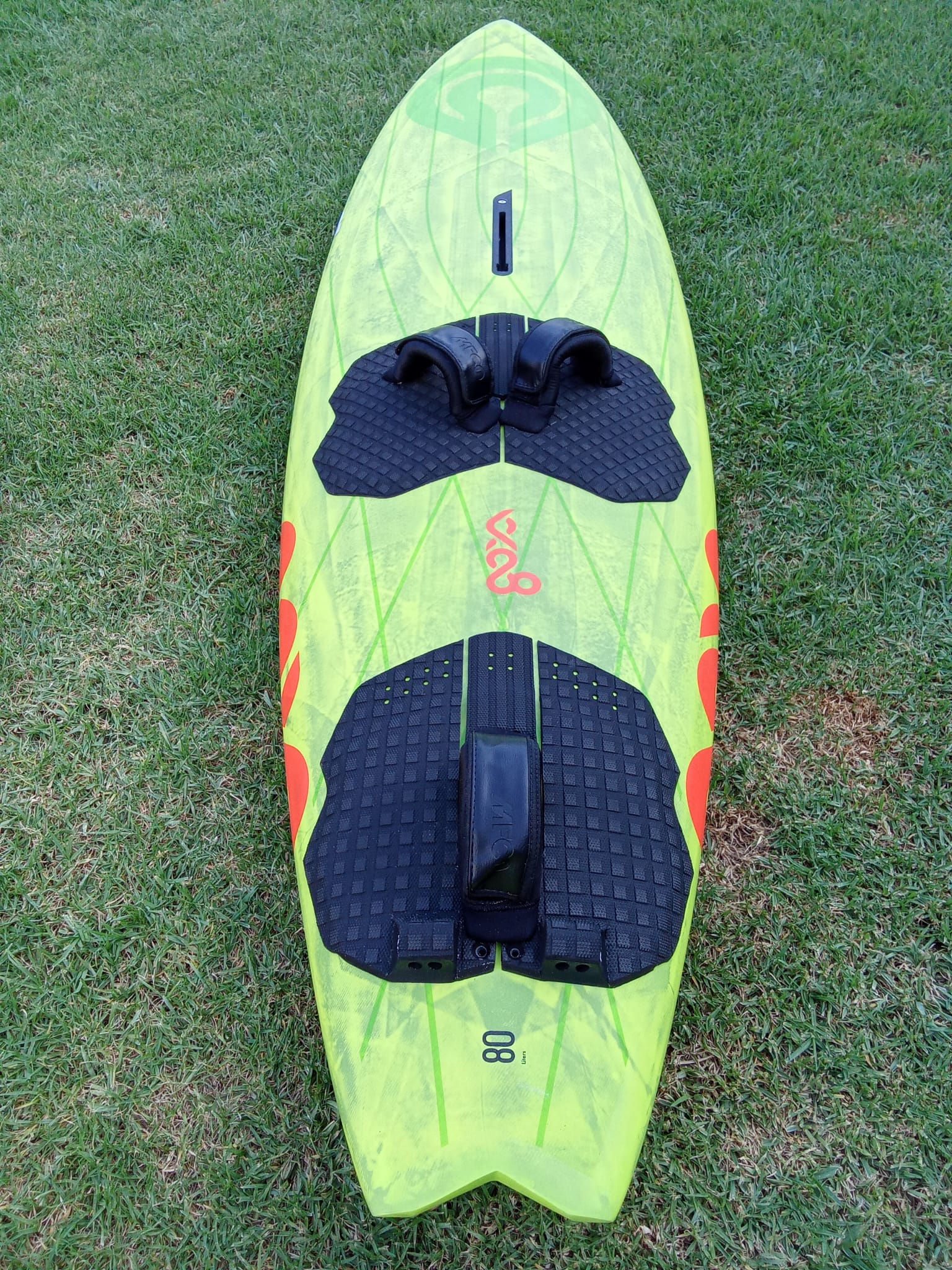 Goya Custom Quad 8 PRO 80L