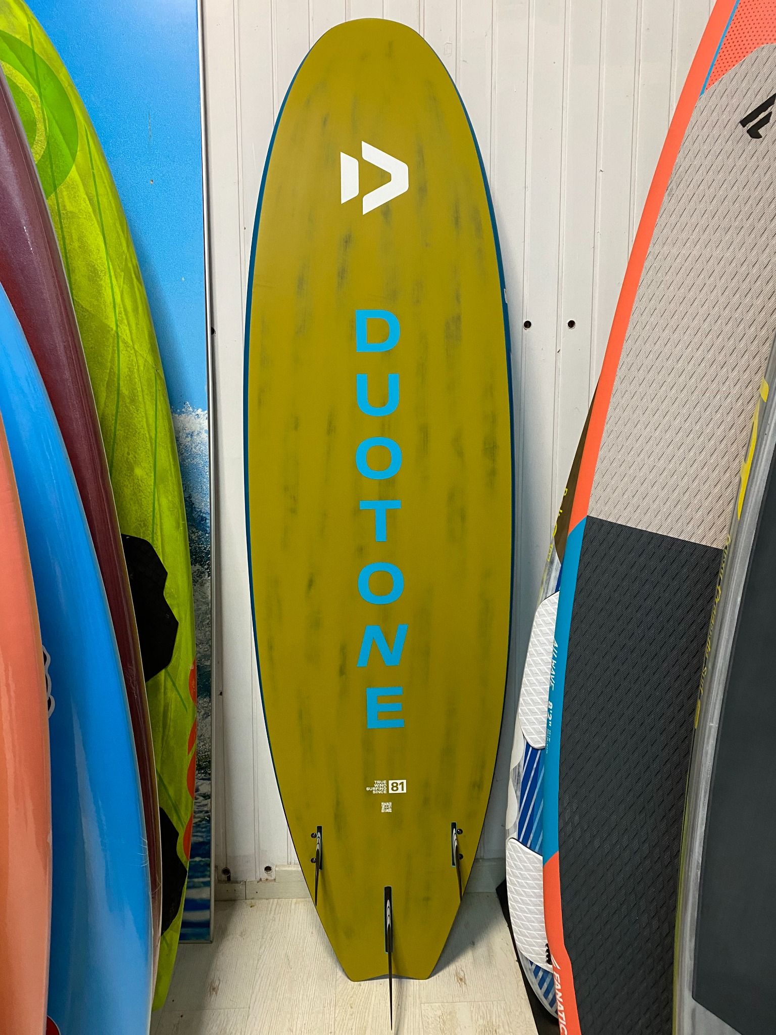 Duotone FREEWAVE SLS 105l Segunda Mano