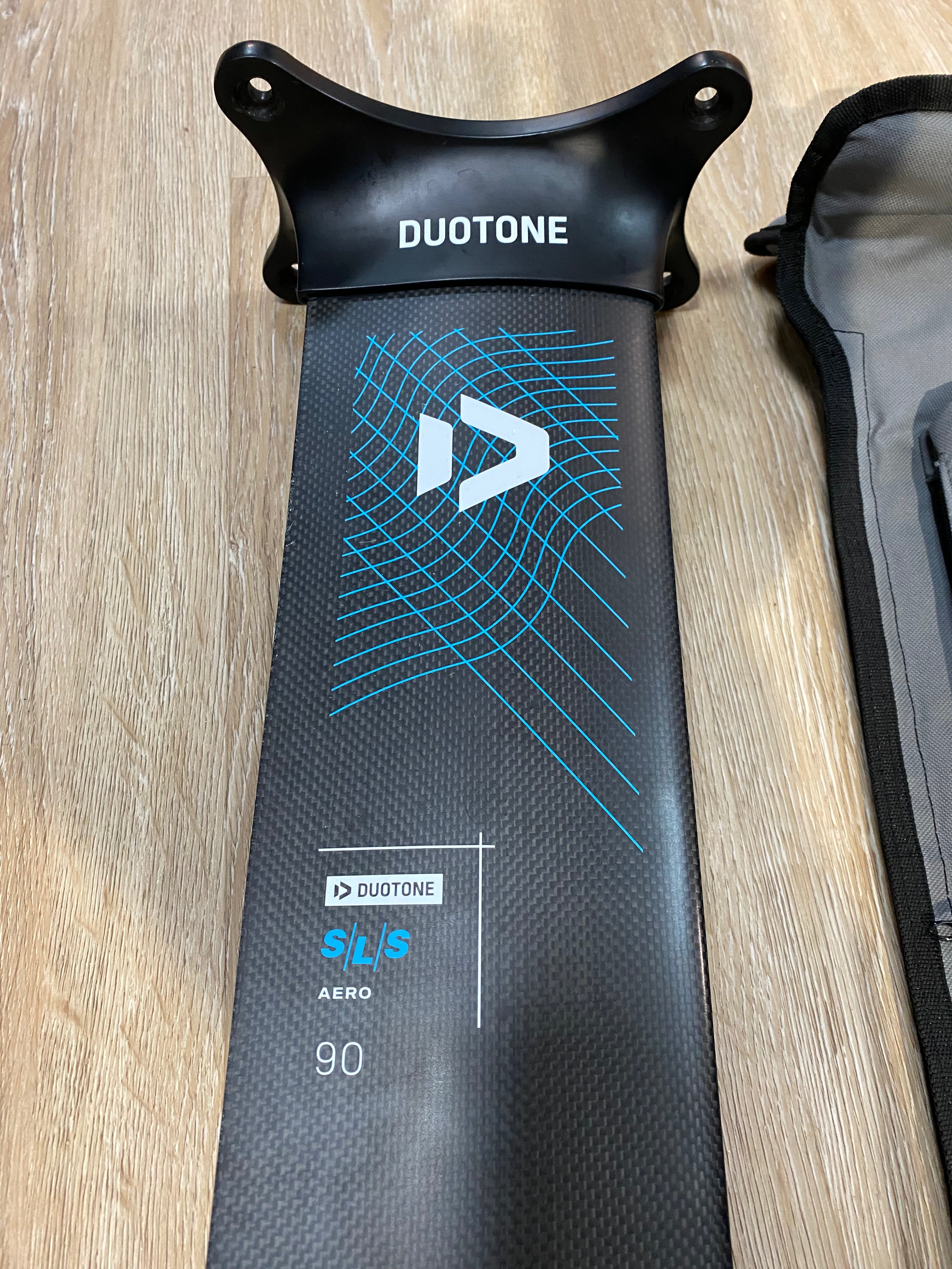 Duotone aero sls 90