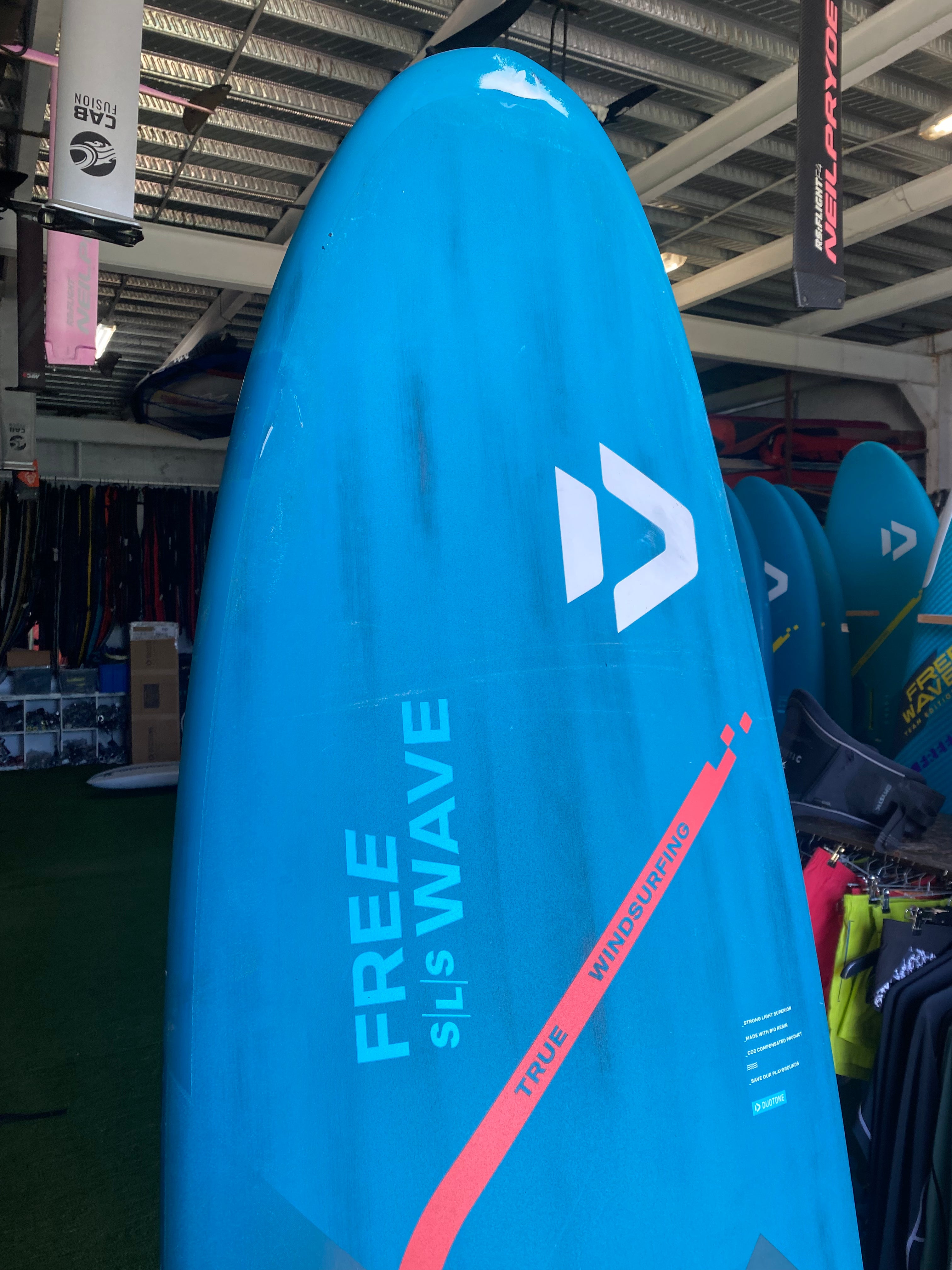 DUOTONE tabla FREEWAVE SLS 105l Segunda Mano