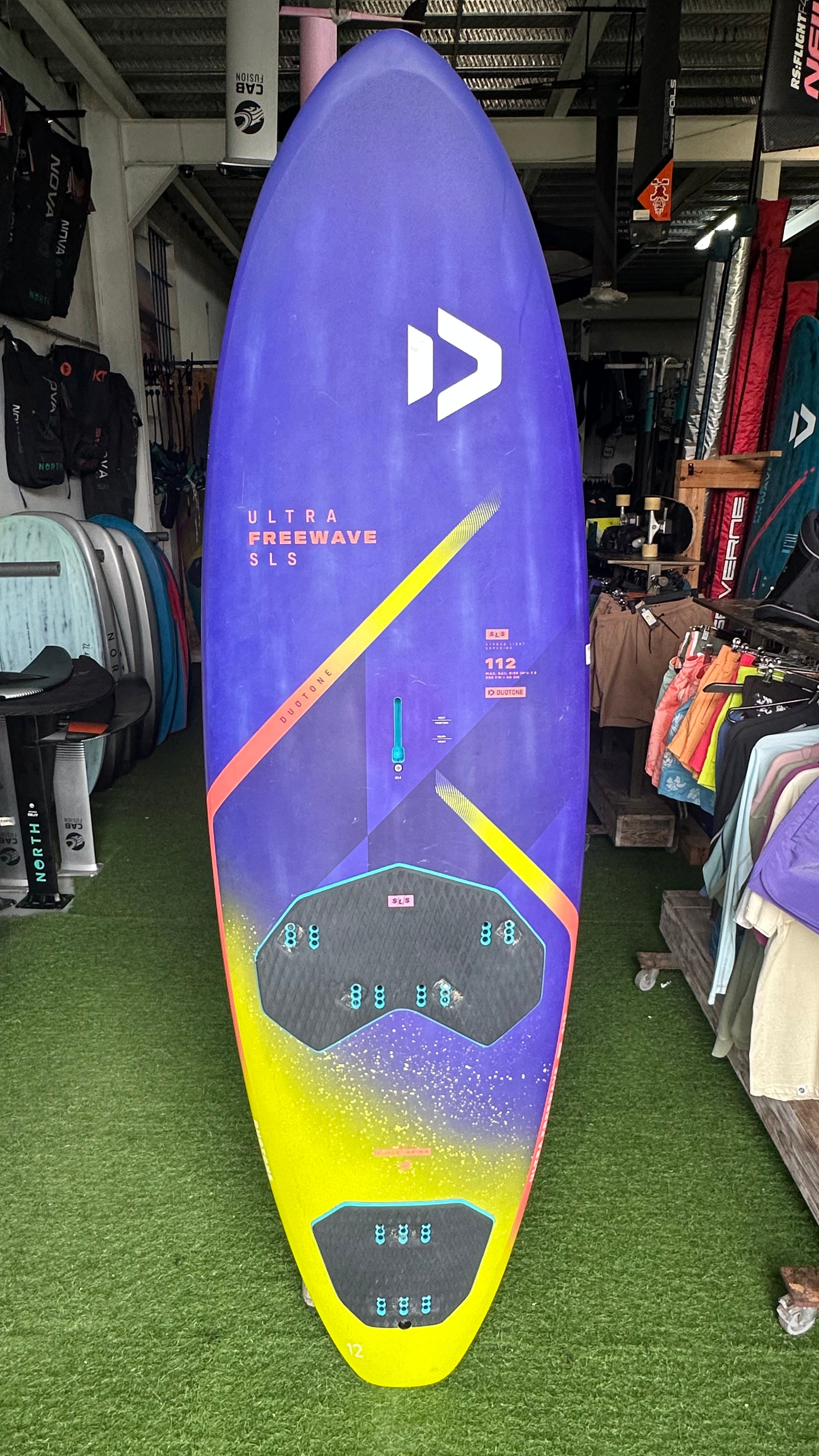 DUOTONE Ultra Freewave sls 112L Segunda Mano