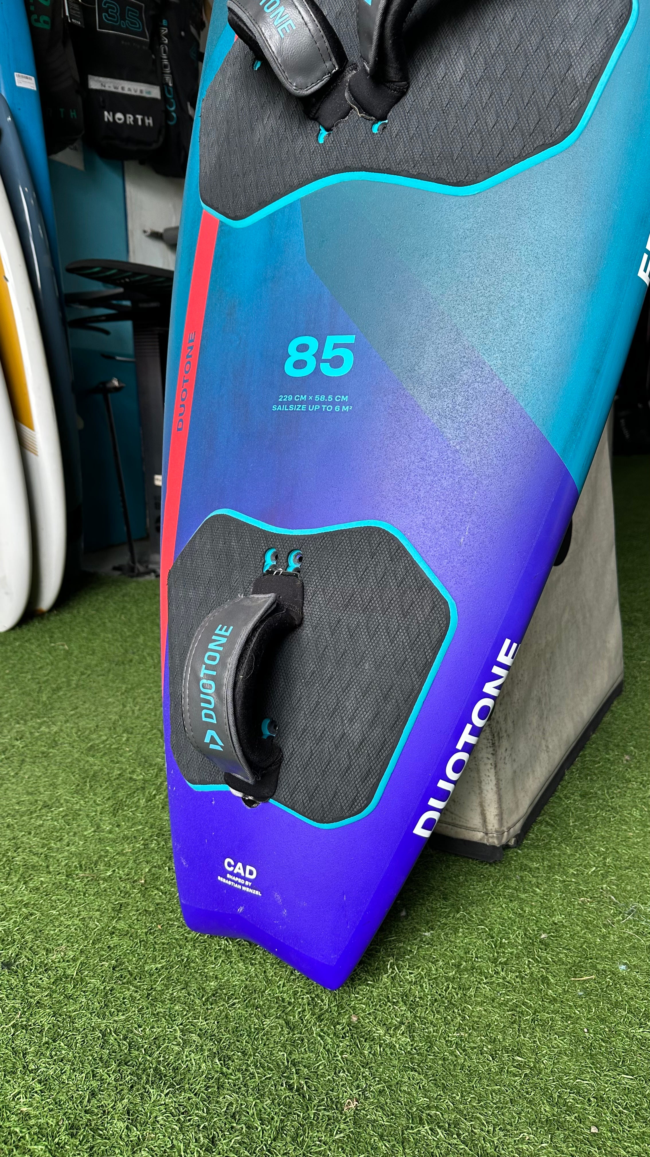 Duotone FREEWAVE SLS 85l Segunda mano