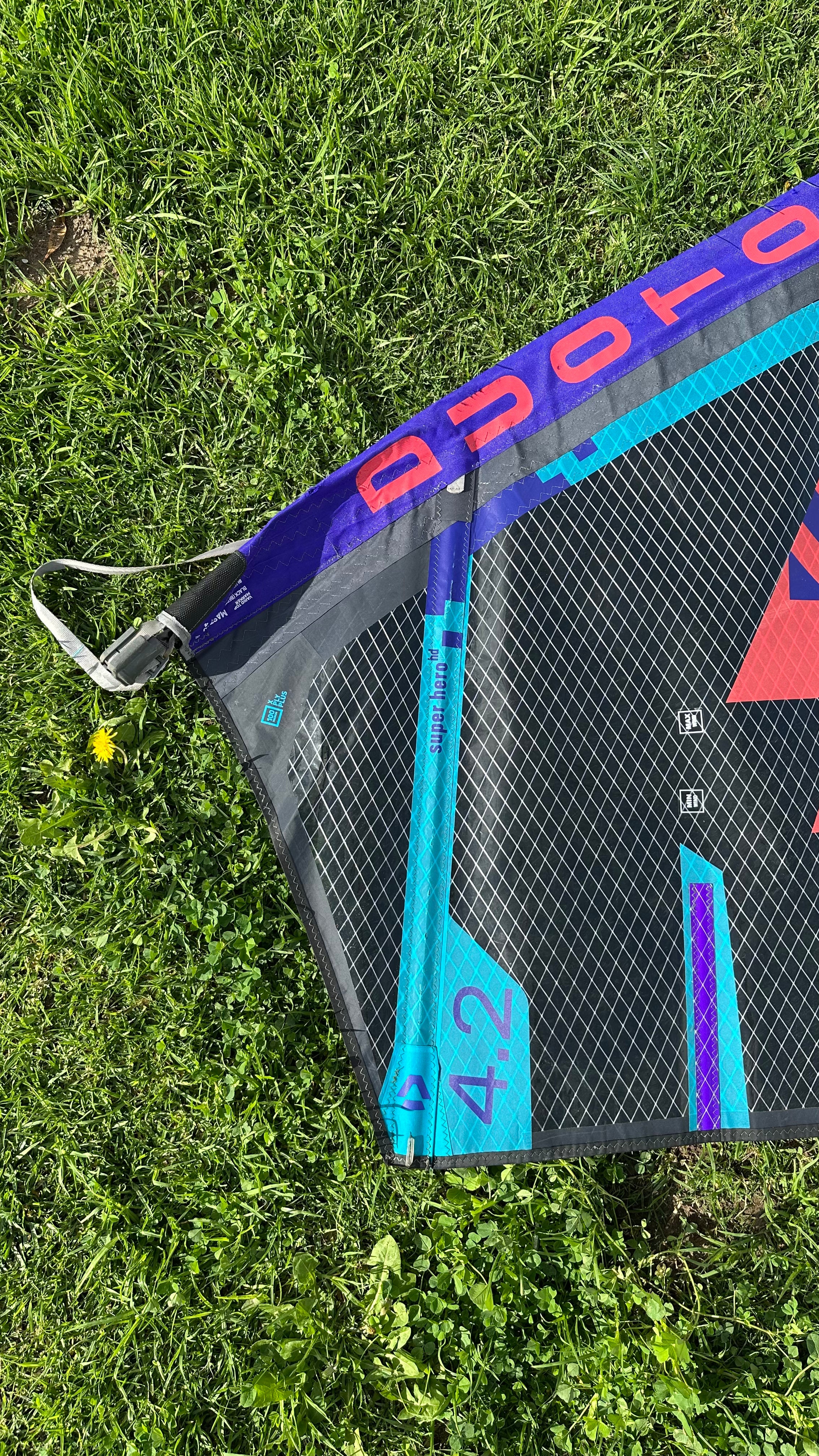 DUOTONE Super Hero HD 4.2 Segunda Mano