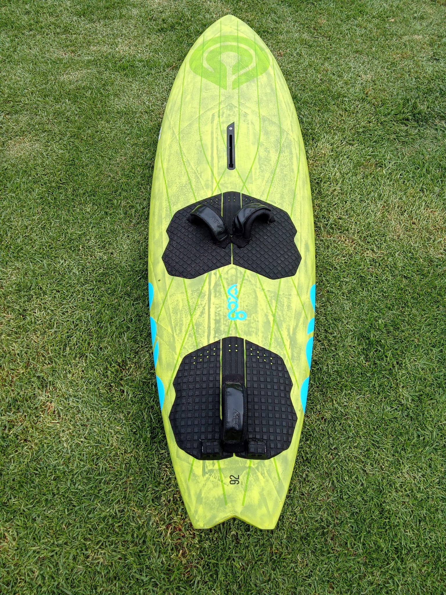 GOYA CUSTOM THRUSTER 4 PRO CARBON 92L