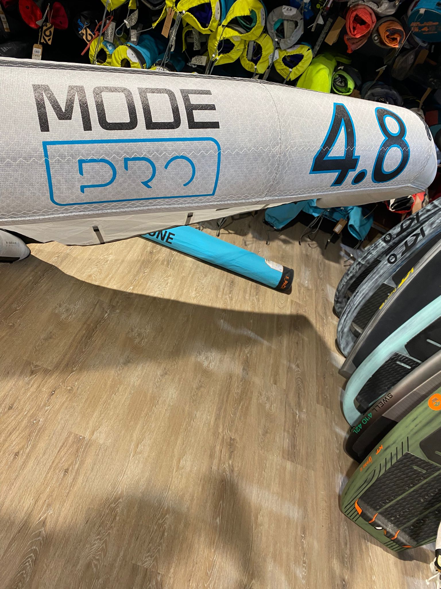 Mode PRO 4.8 2025 con botavara