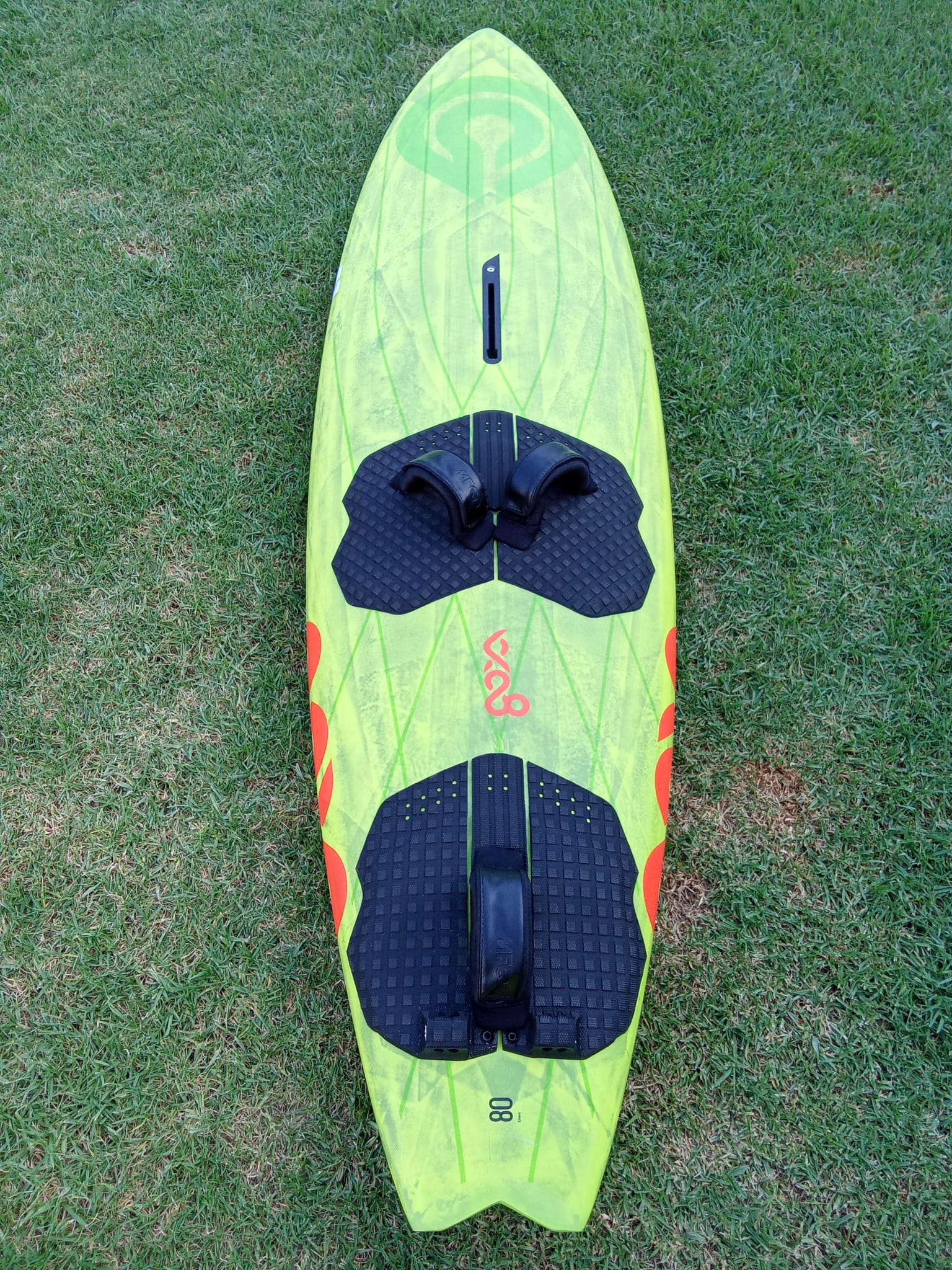 Goya Custom Quad 8 PRO 80L