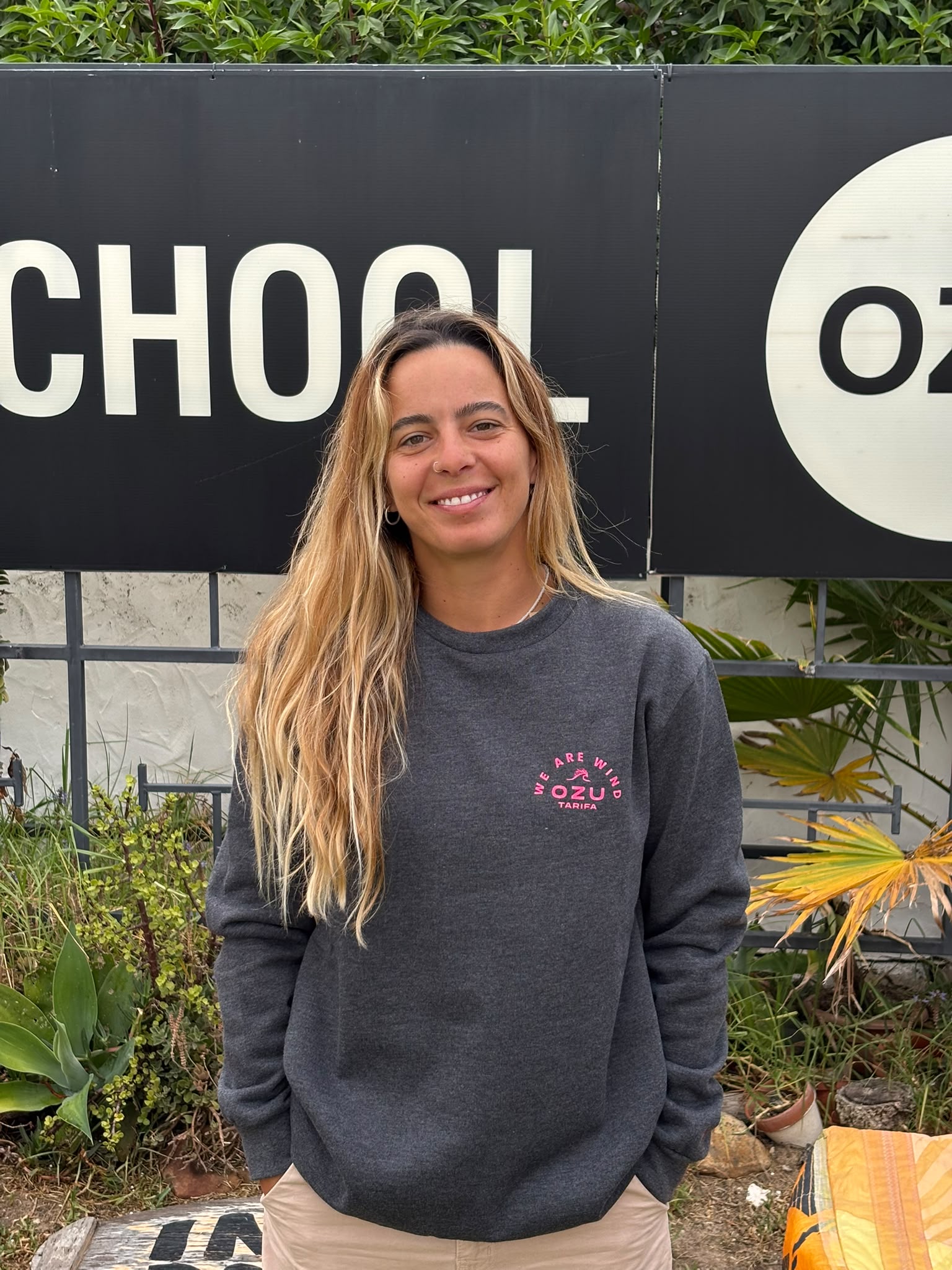 Ozu Crew Neck Basic
