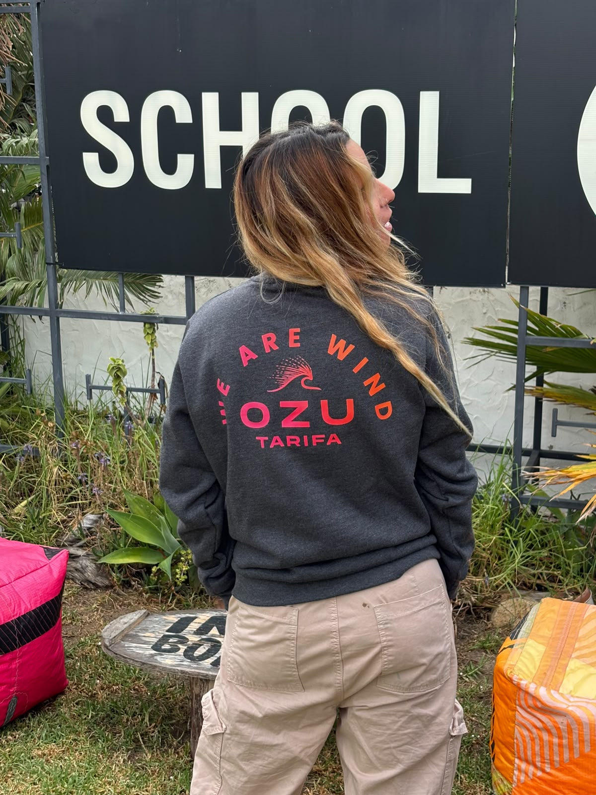 Ozu Crew Neck Basic