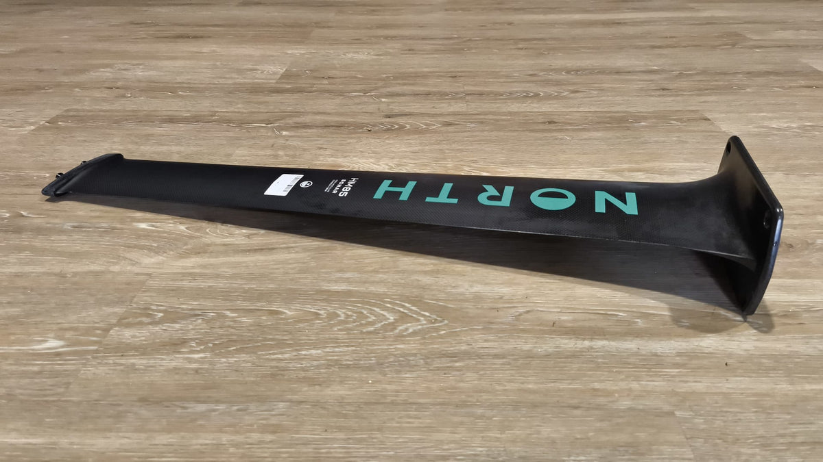 North Sonar UHM85 Carbon Mast