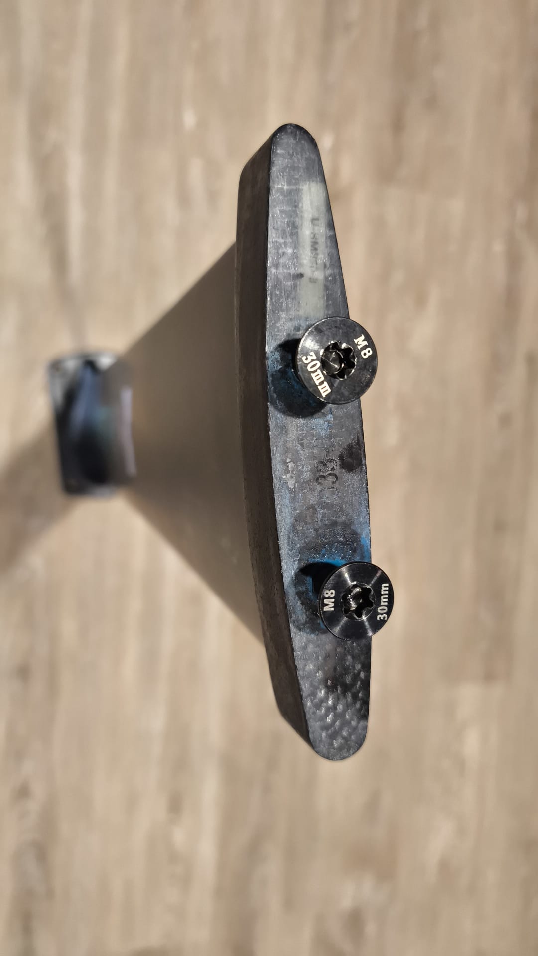 North Sonar UHM85 Carbon Mast