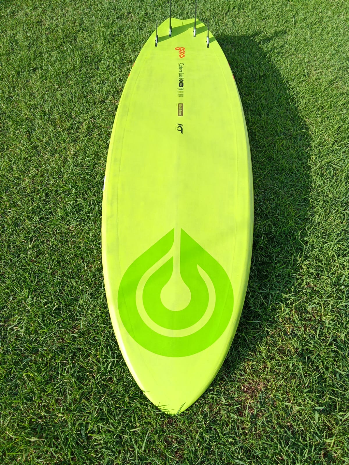 Custom quad 8 pro carbon 88L